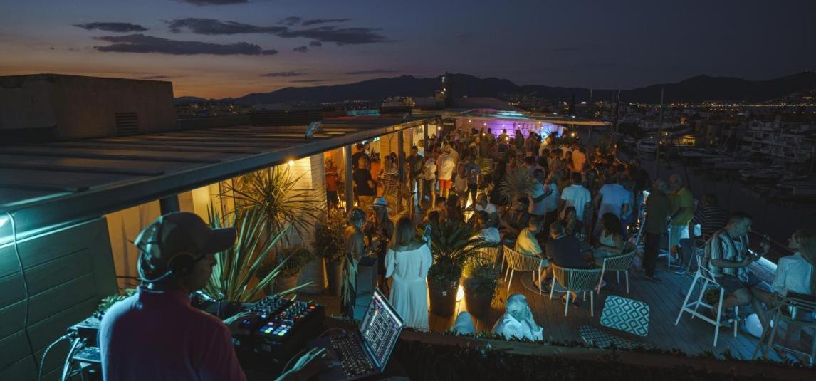 Greserva Kar-Centro, Junto A La Playa, 3 Piscinas, Wifi, Clima, Restaurantes 2024 Empuriabrava Εξωτερικό φωτογραφία